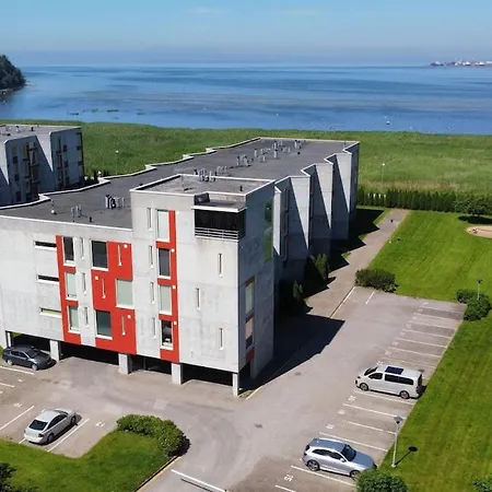 Cozy With Sea View And Sauna Lägenhet